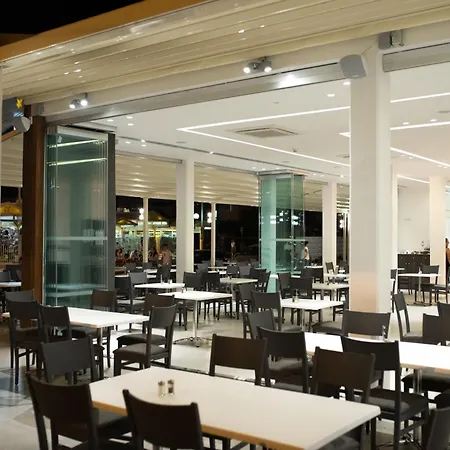 فندق Mandali