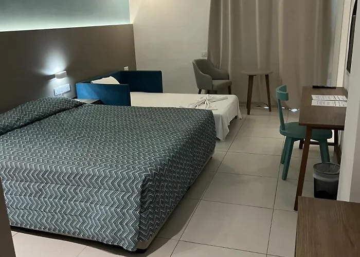 Mandali Szálloda 3*